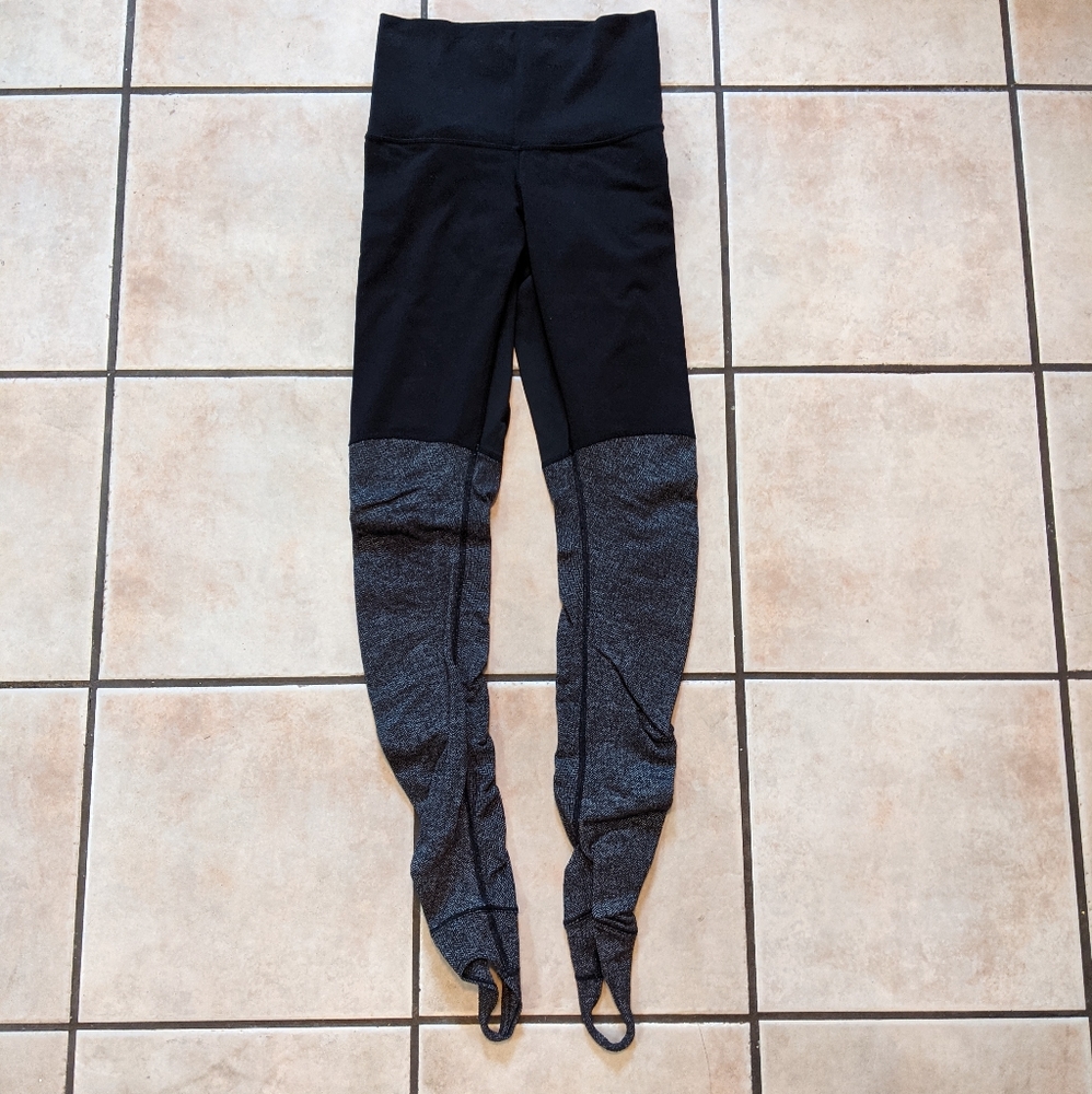 Lululemon Wunder Under *Stirrup